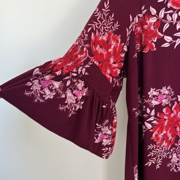 Women’s Plus size 2X gorgeous flutter sleeve maroon & pink floral dress NEW - Picture 6 of 15